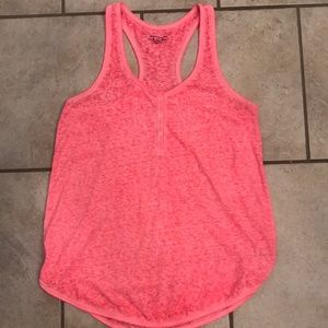 American Eagle medium pink tank top. EUC